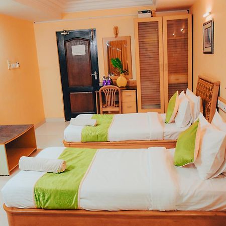 Naksha Tree Hotels - Mogappair Chennai Bagian luar foto