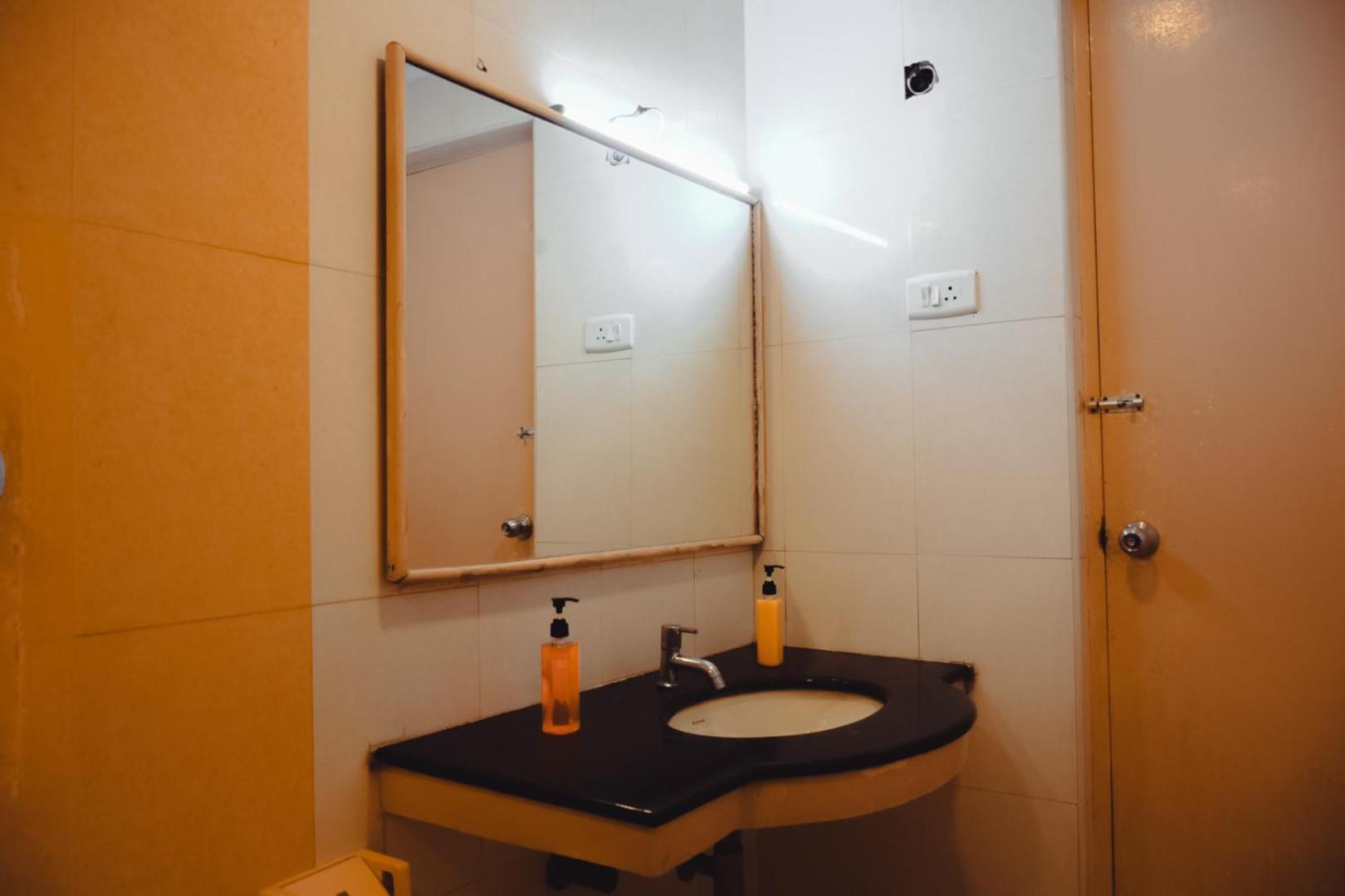 Naksha Tree Hotels - Mogappair Chennai Bagian luar foto